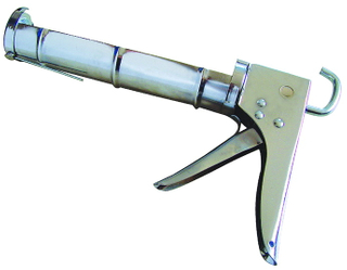 Caulking gun