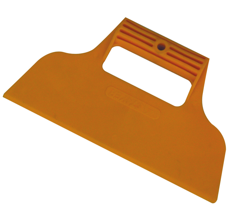 Plastic wallpaper scraper
