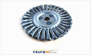Flat Twisted Wire Wheel
