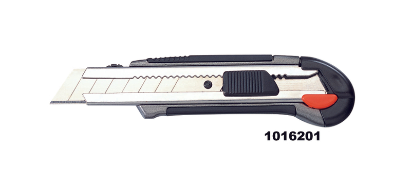 Heavy-duty cutters with rubber grip