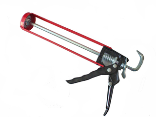 Strengthened caulking gun