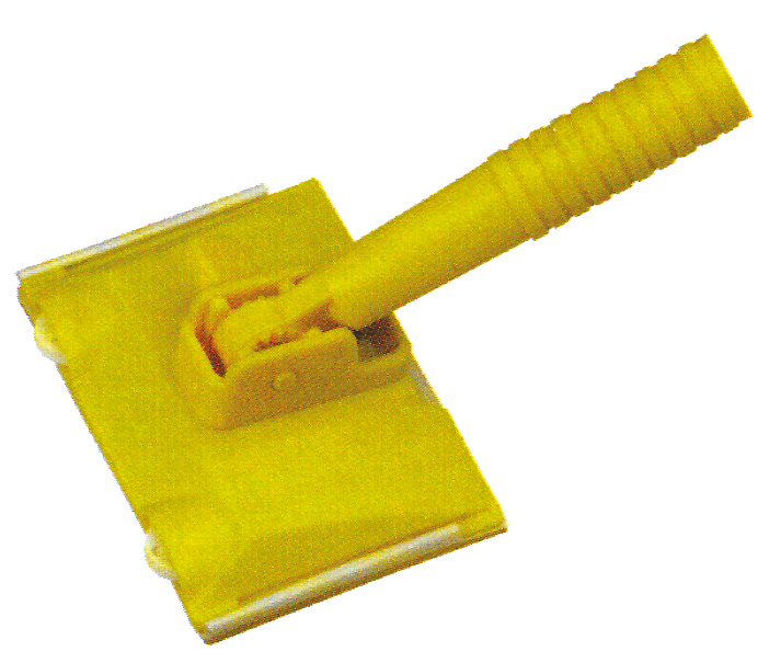Ceiling paint pad with twisting handle